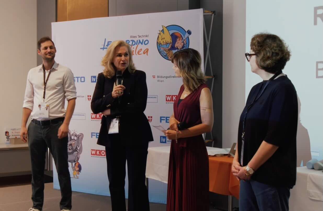 Festo_Leonardino.mp4